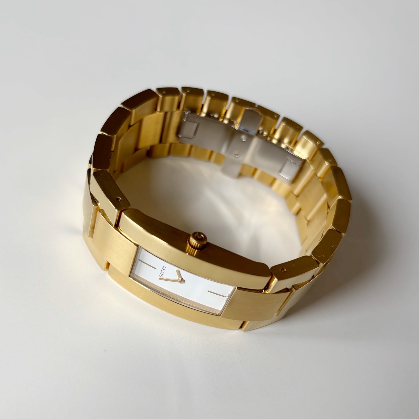 Gucci 1990s Gold Plated Watch (Large)