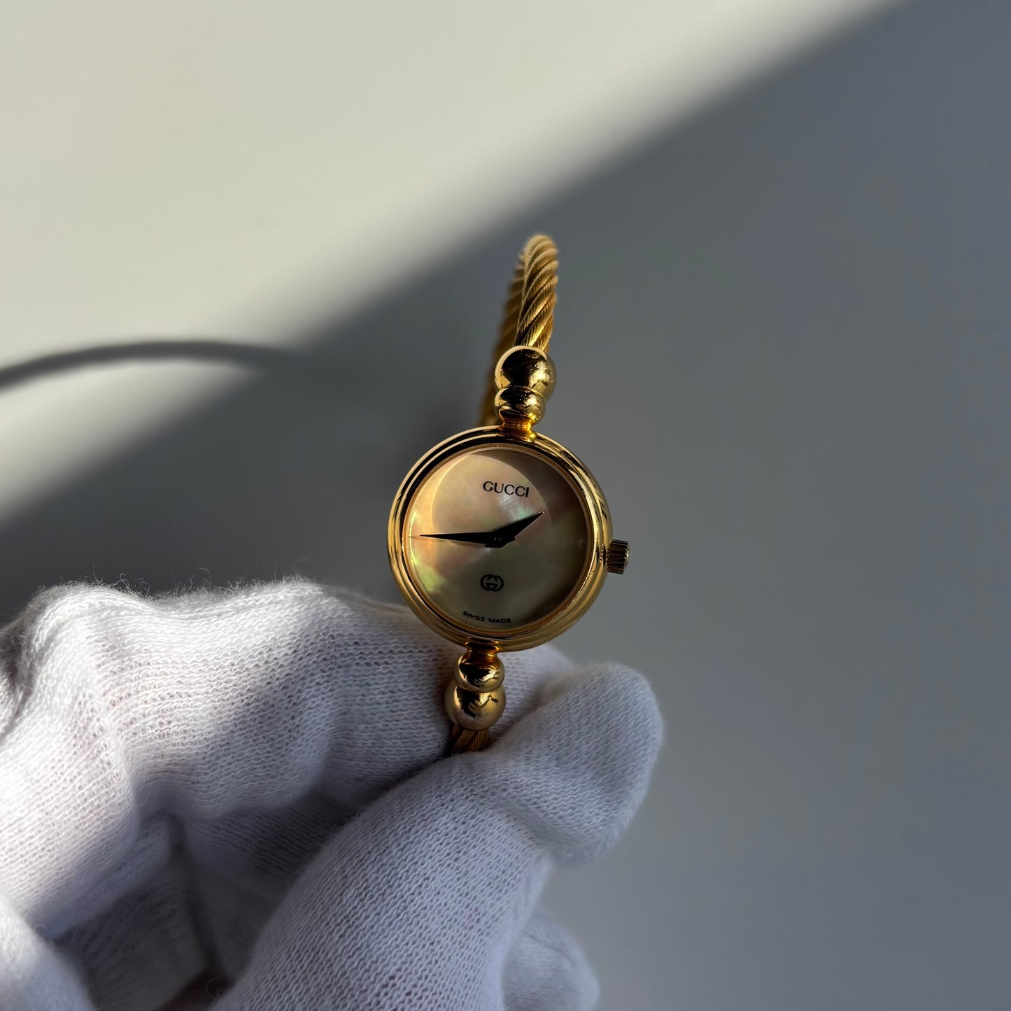 Gucci 1990s Seashell Dial Cable Gold Plated Bangle Watch