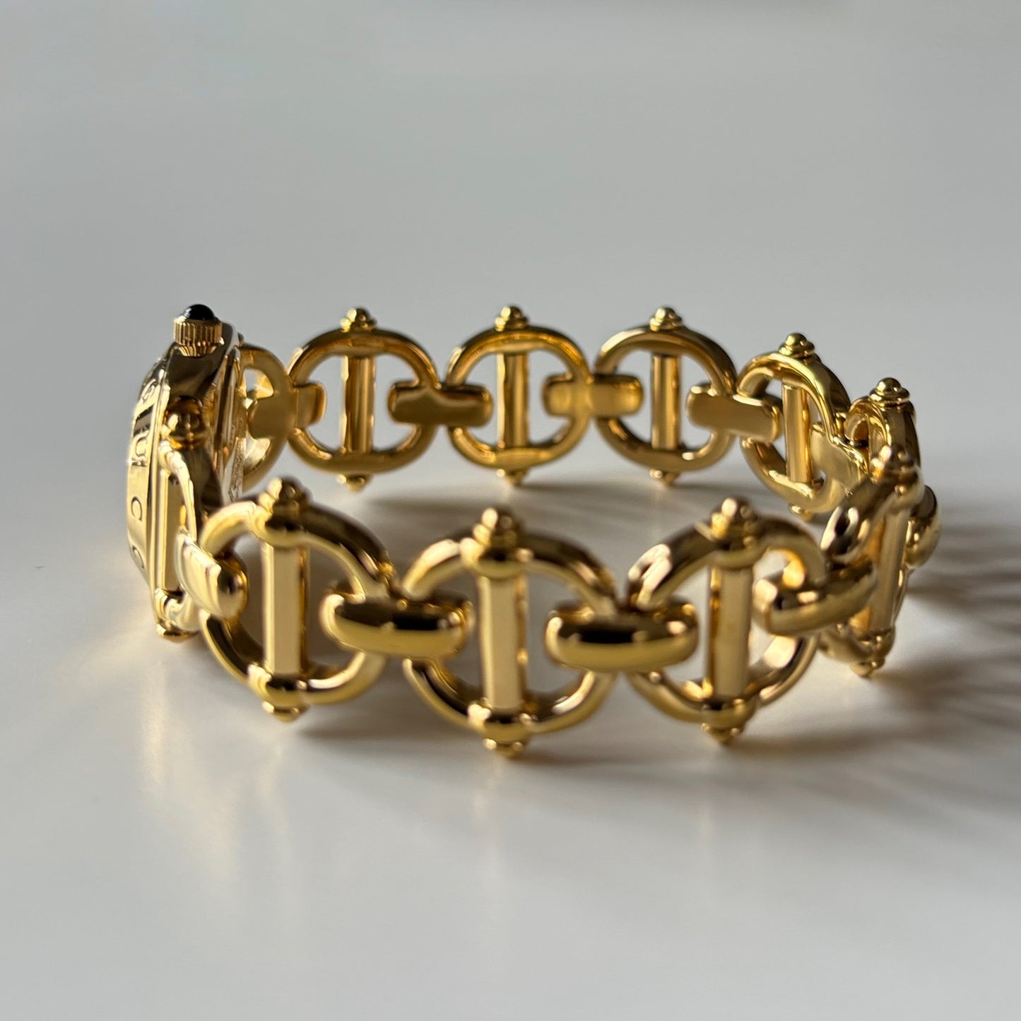 Gucci 1990s Seashell Dial Horsebit Gold Plated Watch