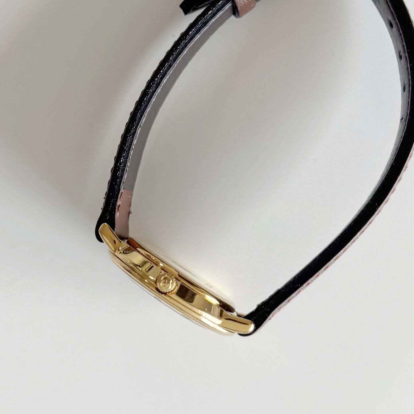 Gucci 1990s Sub second Round Dial Watch