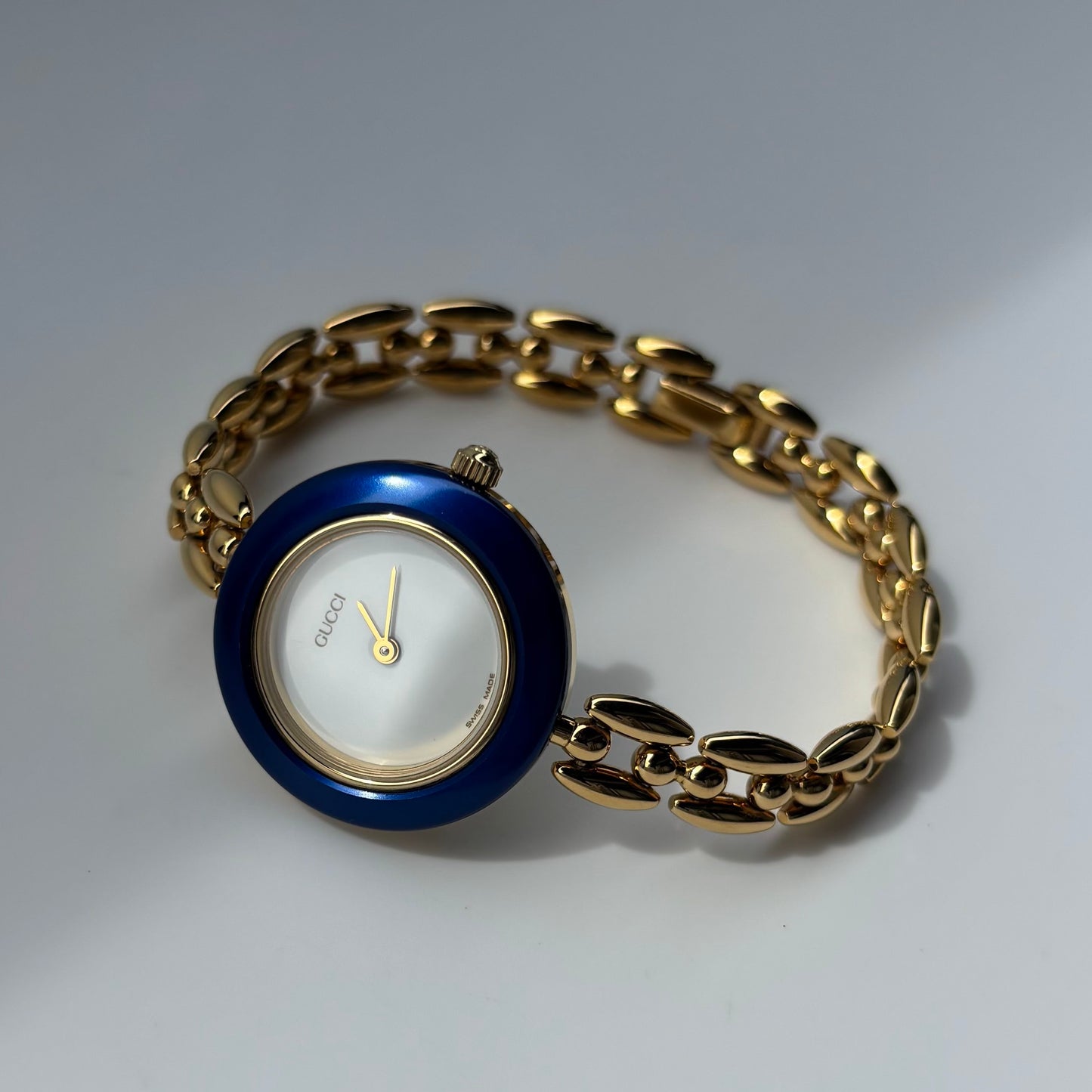 Gucci 1990s Interchangeable Bezel Gold Plated Watch with 6 bezels, case (162mm)