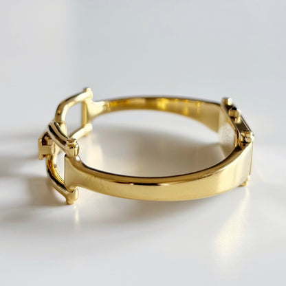 Gucci 1990s Seashell Dial Gold Plated Bangle Watch