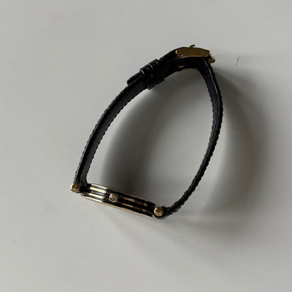 Gucci 1990s Black Round Dial Gold-Plated Sherry Watch (Large)
