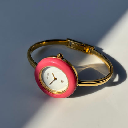 Gucci 1990s Interchangeable Bezel Gold Plated Bangle Watch with 12 bezels, case (Small)