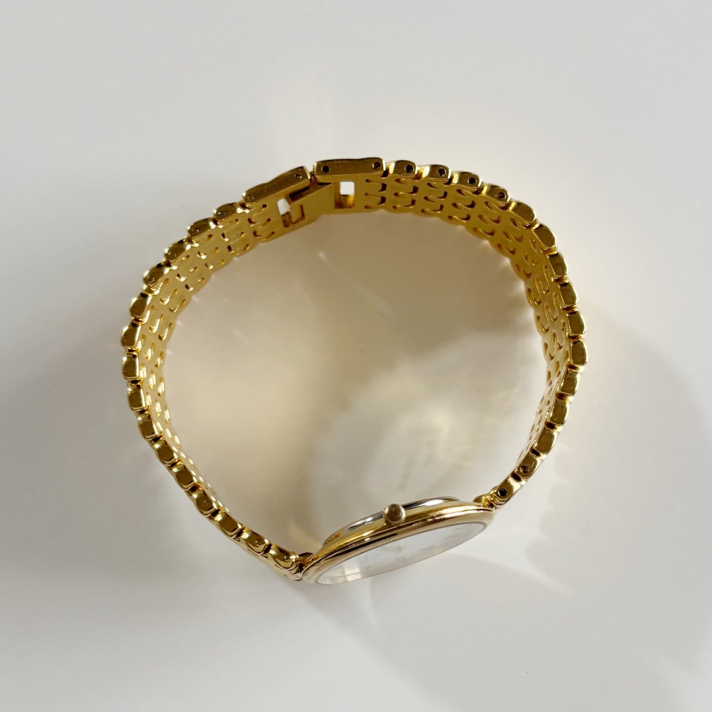 Dior 1990s Seashell Dial Round Dial Gold Plated Watch (Large)